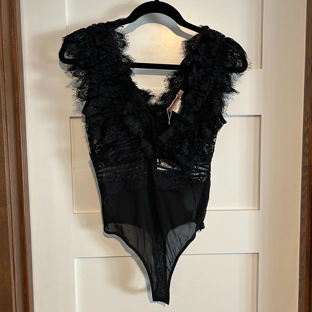 Skylar Rose Black lace bodysuit Size Small New with tag - Picture 3 of 8